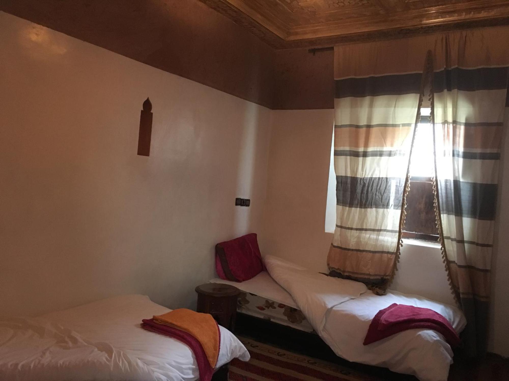Maison D'Hotes Dar Afra Ait Ziri Zewnętrze zdjęcie
